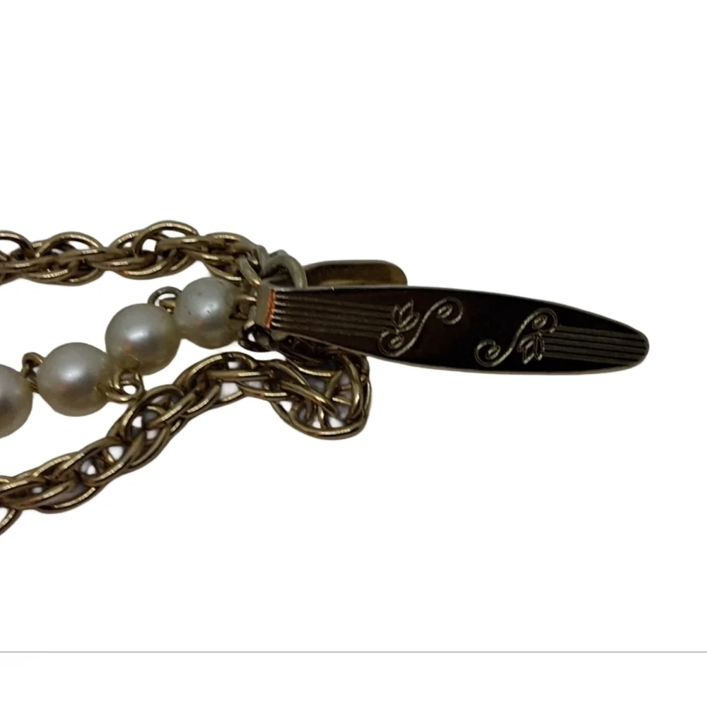 Vintage 1950s Gold Faux Pearl Sweater Clip Guard Cardigan Chain